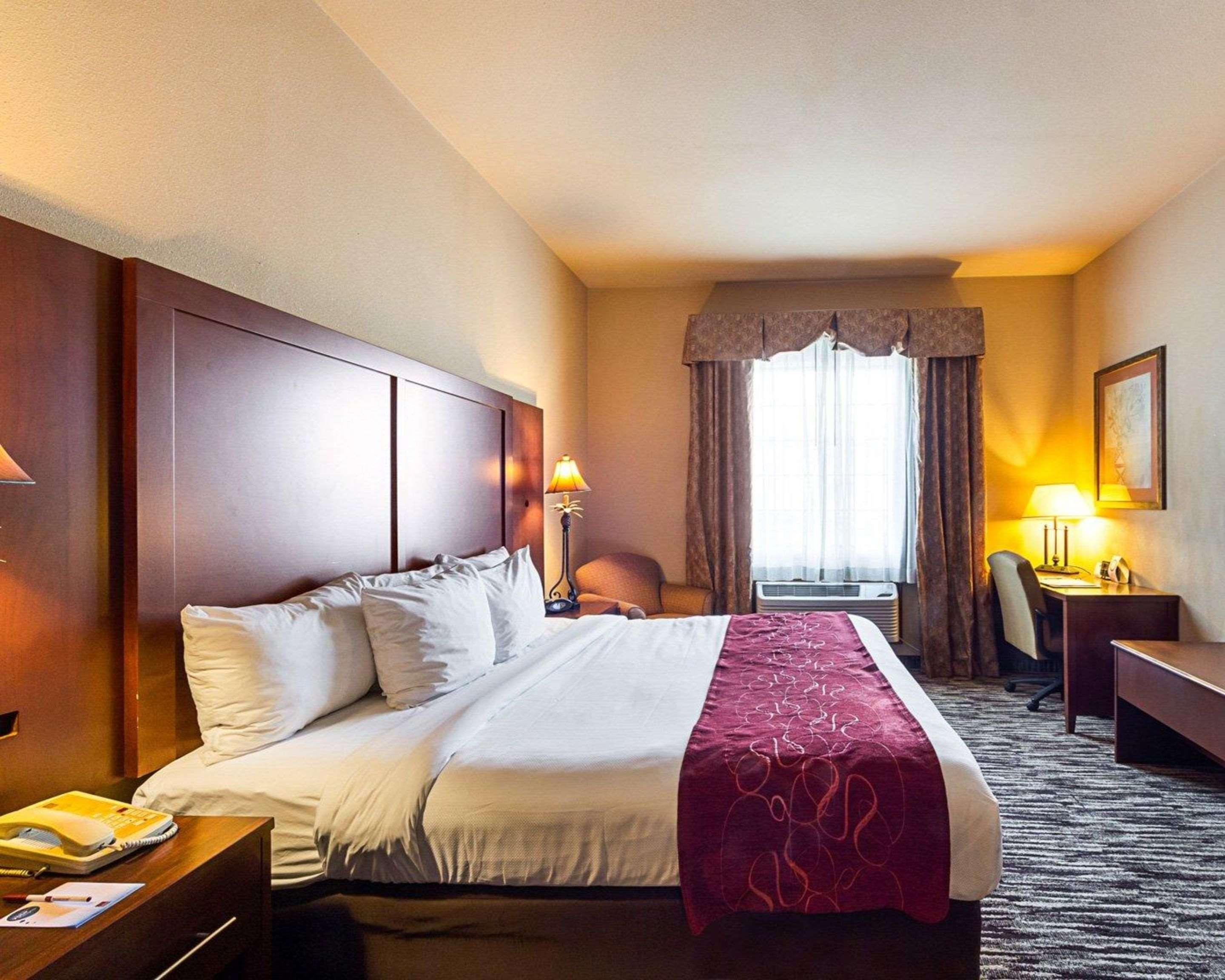 Comfort Suites At Plaza Mall McAllen Exteriör bild