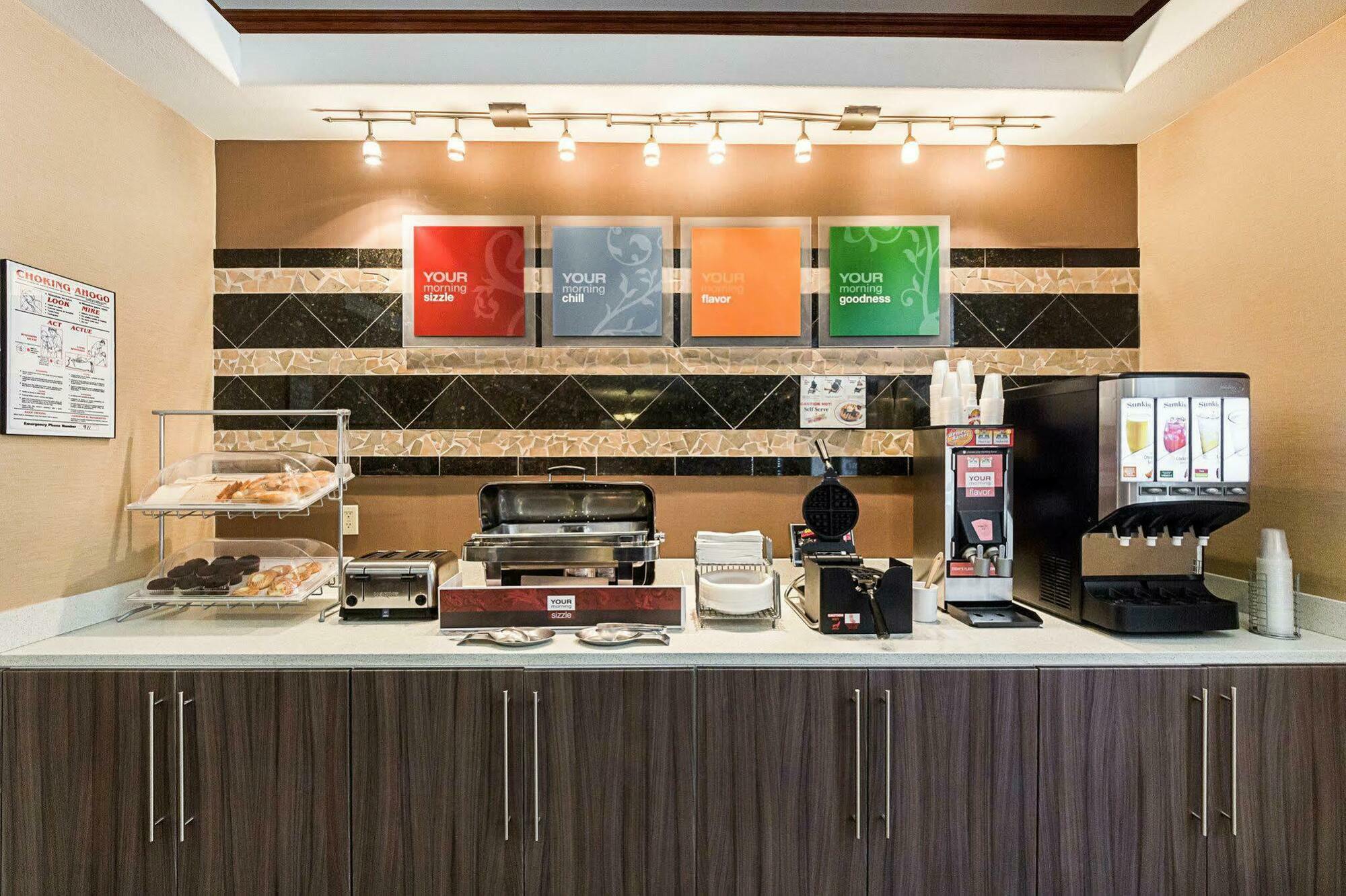 Comfort Suites At Plaza Mall McAllen Exteriör bild